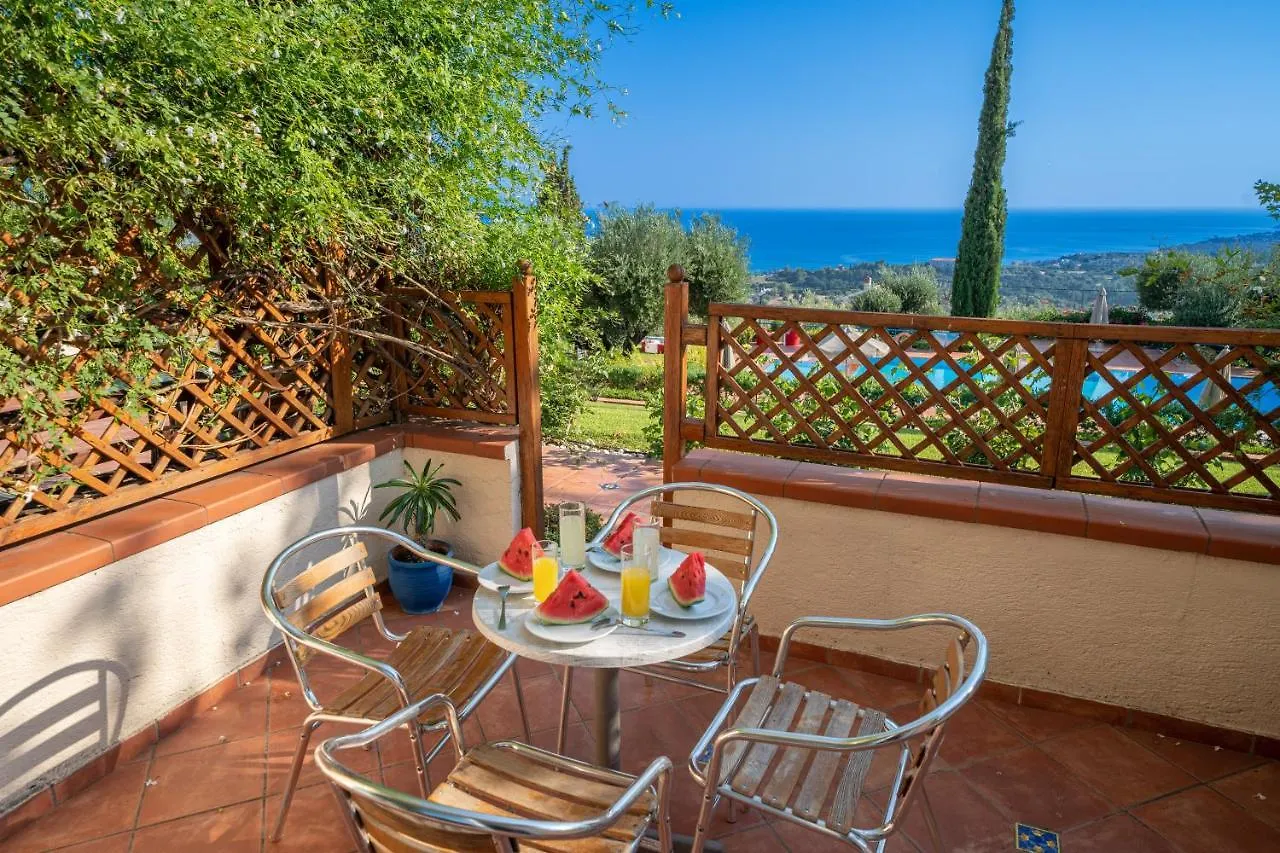 Apartment Felix Residence Mousata