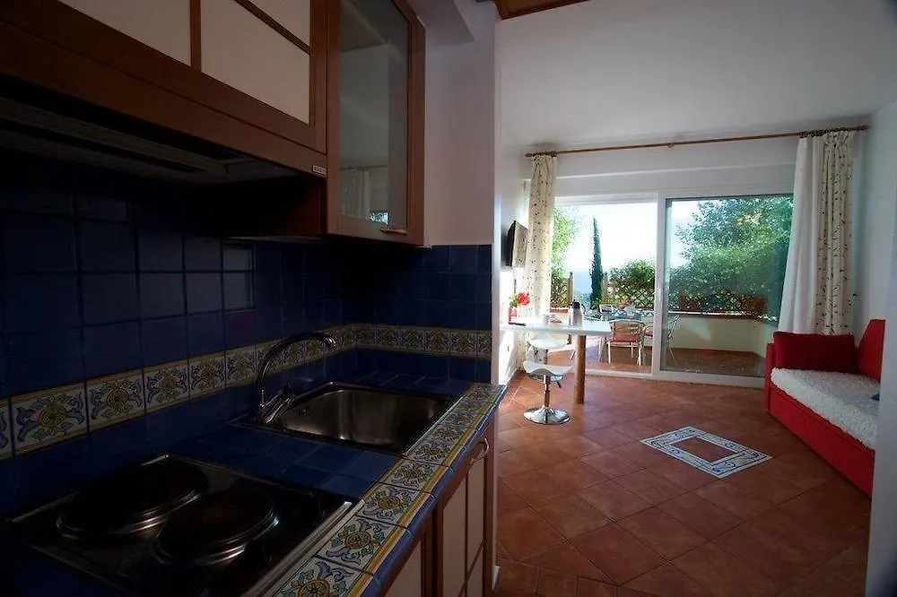 Felix Residence Mousata Apartment